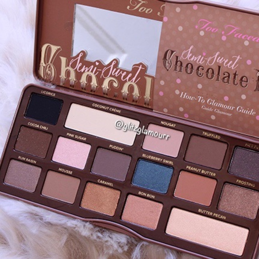 🍫Too Faced Semi-Sweet Chocolate Bar Eyeshadow Palette🍫